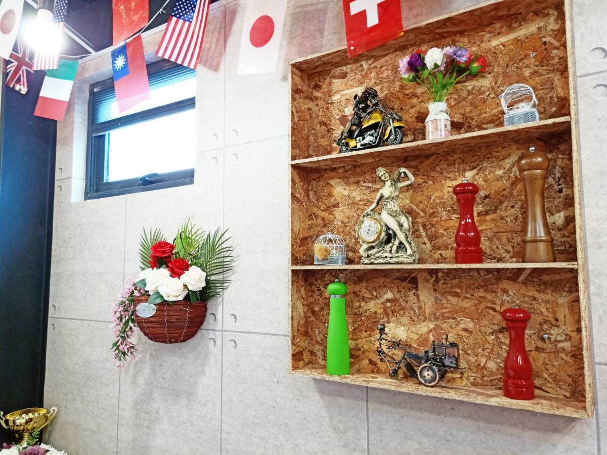 Woju Homestay Tainan Exterior foto
